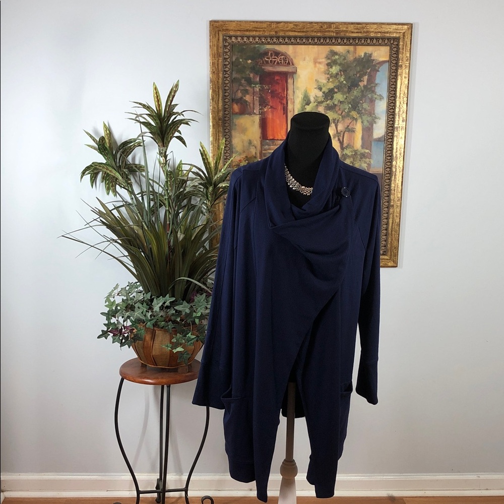 Chico’s Synergy Navy Women's Wrap Cadigan Blue Long Sleeve One Button Lagenlook - Picture 9 of 16
